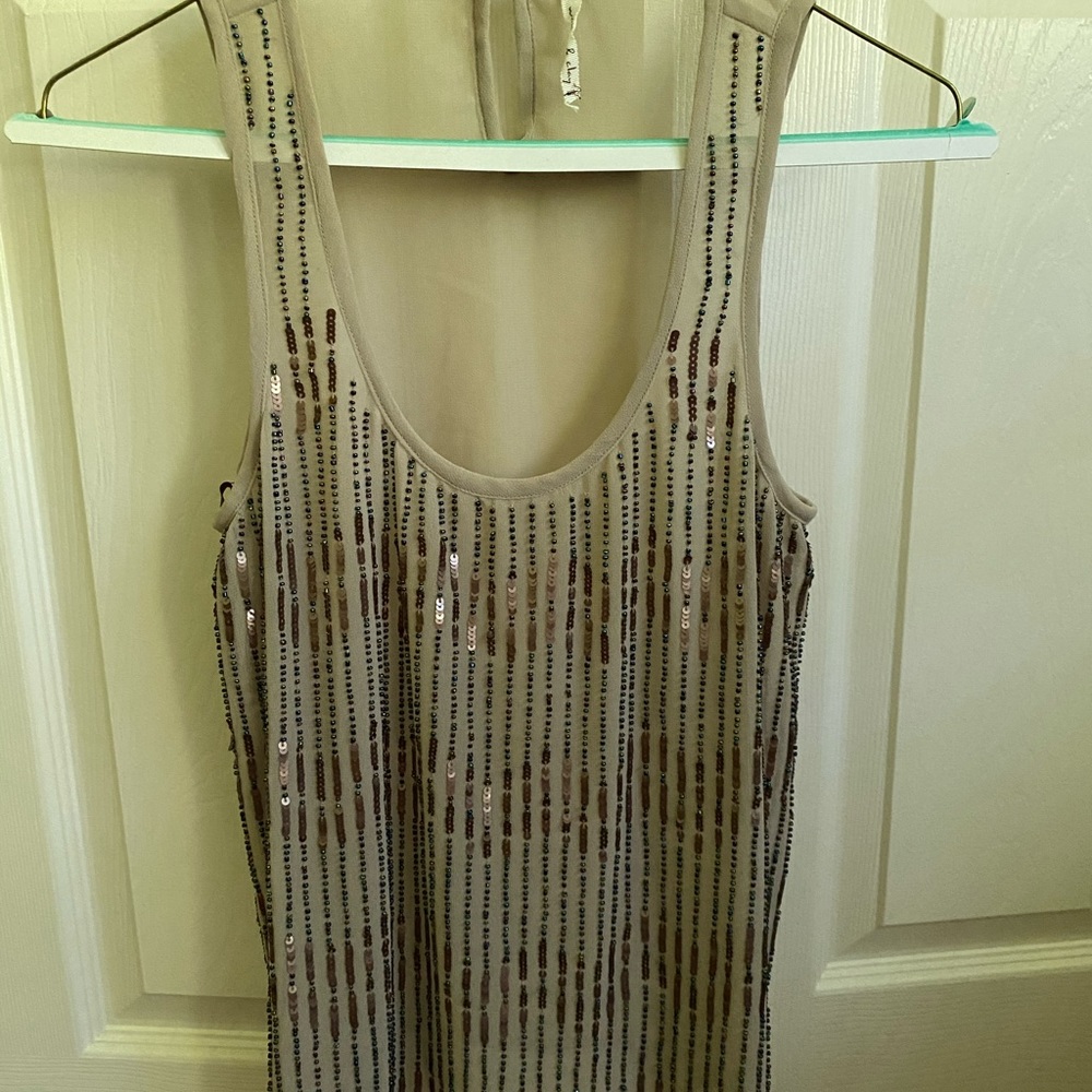 Women’s sequins top